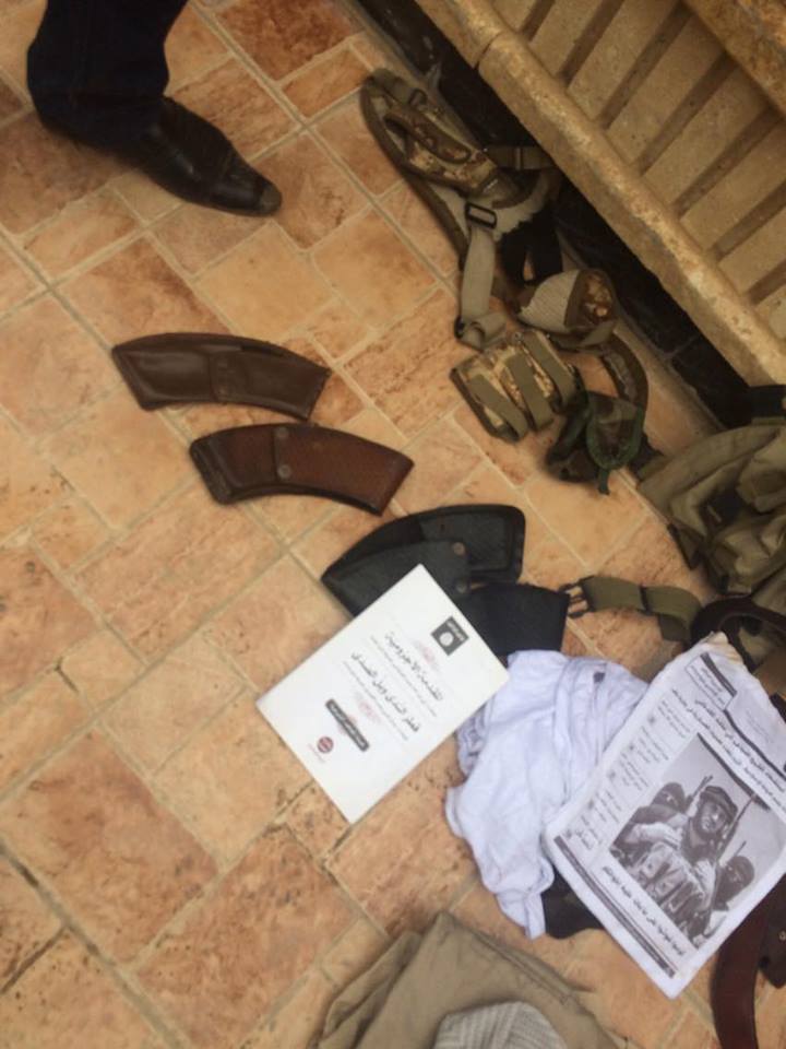 به‌ وێنه‌.. له‌ كارگه‌يه‌كى درووستكردنى چه‌كى داعشدا قوتوى بيره‌ و وێسكى دۆزرايه‌وه‌